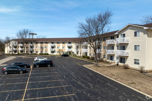 Building Photo - Gurnee Meadows Independent Living