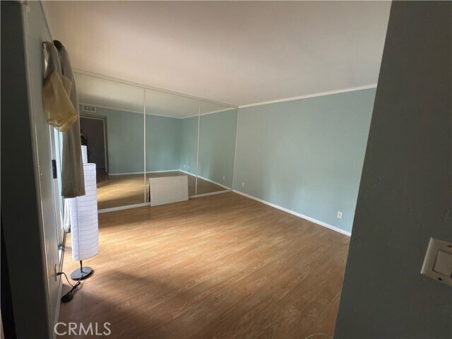 Building Photo - 552 N Bellflower Blvd