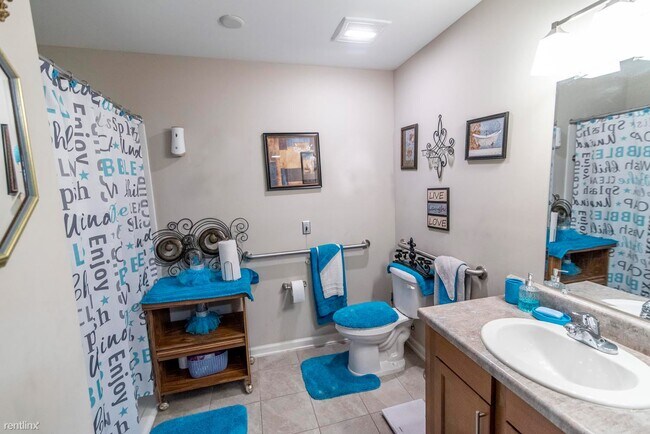 Building Photo - 3 br, 2 bath Townhome - Butler Crossing II