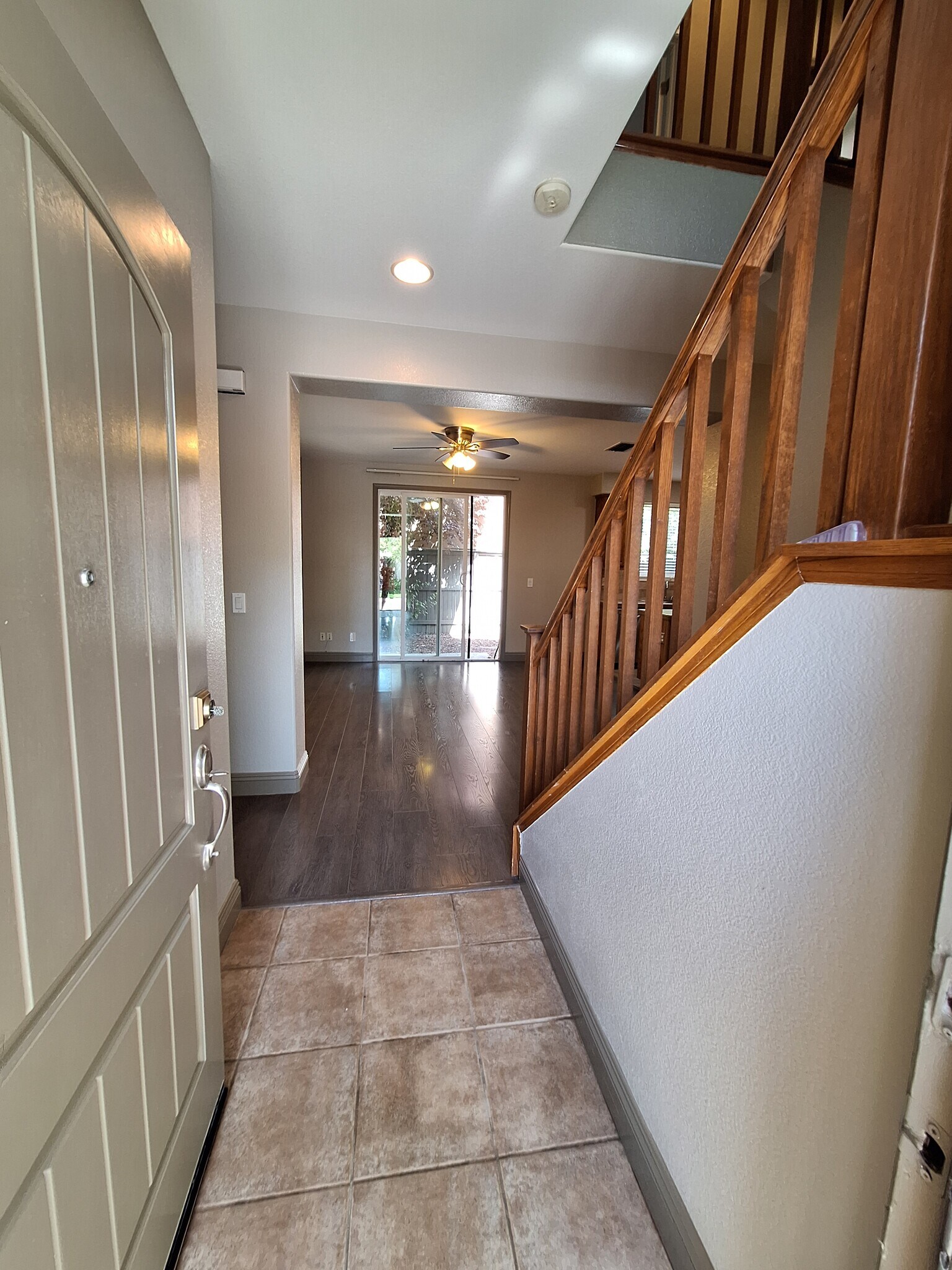 Building Photo - 5424 Knotty Pine Way