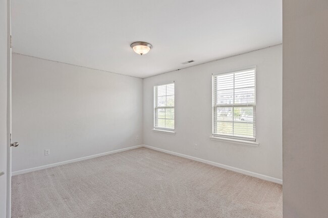 Building Photo - 1436 White Dutch Ln
