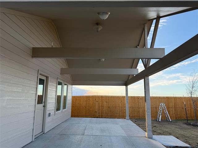 Building Photo - 1384 Amapola Dr