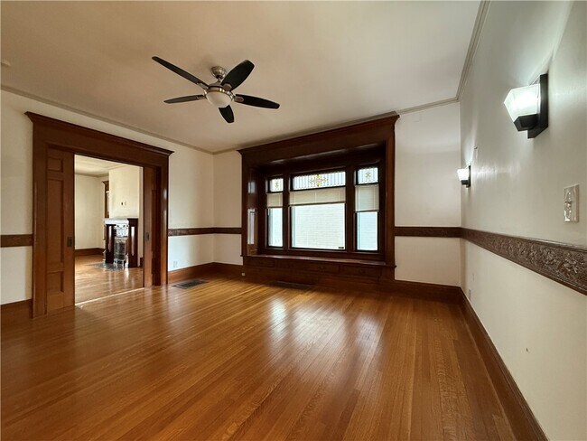 Building Photo - 1036 Monroe Ave