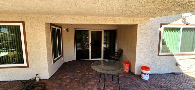 Building Photo - 5213 Orchard Hills Ave