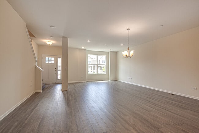 Building Photo - 264 Hoffmann Dr