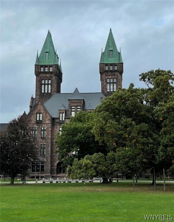 Building Photo - 57 Abbottsford Pl