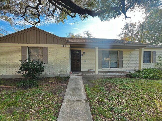Building Photo - 5631 W Bellfort Ave