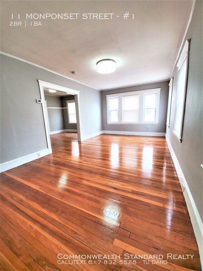 Building Photo - 11 Monponset St