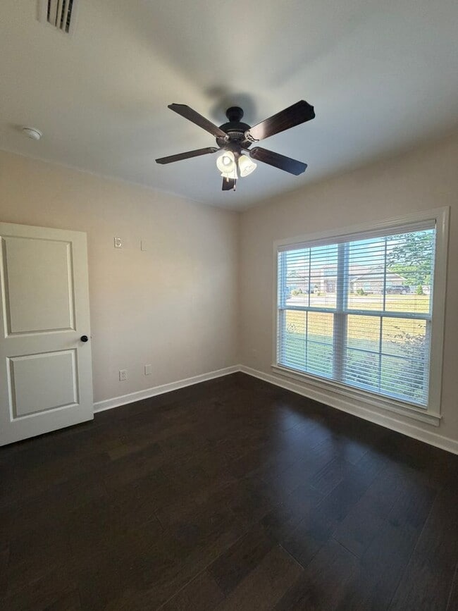 Building Photo - Maddison Subdivision