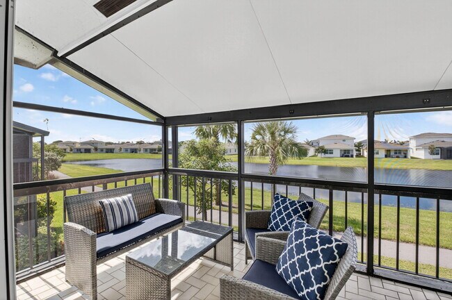 Building Photo - 13769 Date Palm Ct