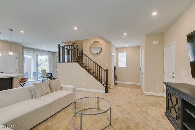 Building Photo - 8995 Elati Ct