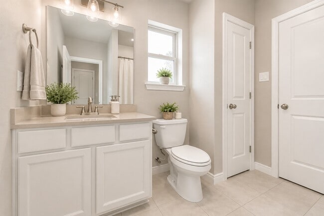 Building Photo - 11730 Twin Creeks Hill Dr