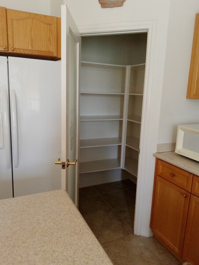 Building Photo - 232 Pebble Canyon Dr