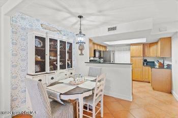 Building Photo - 69 Emerald Ct