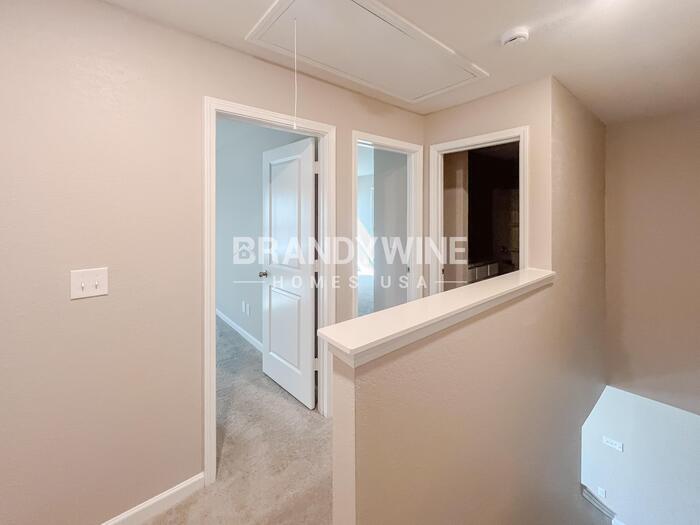 Building Photo - 207 Beam Dr