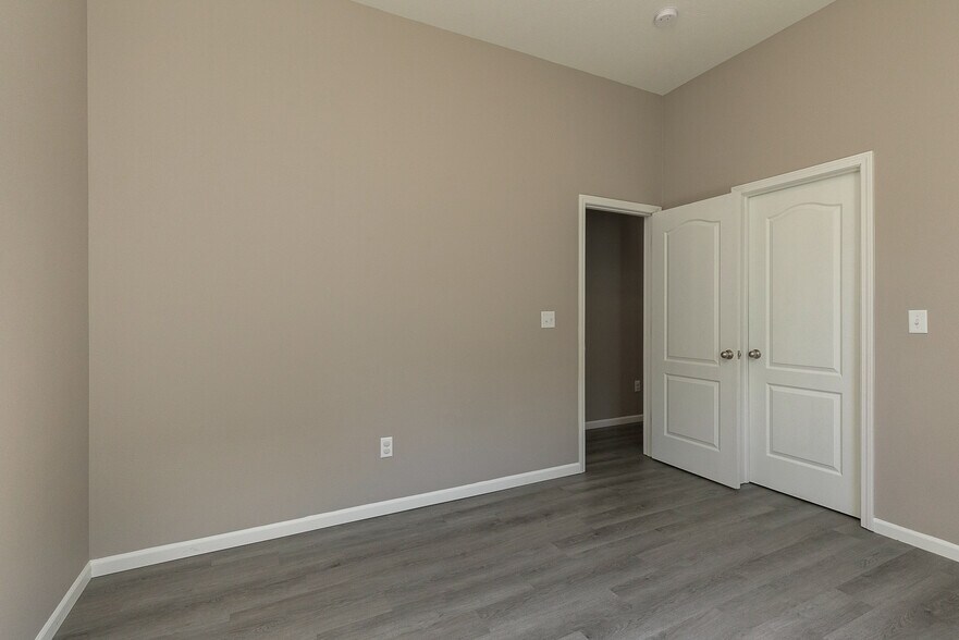 Building Photo - 281 Kelsi Ln