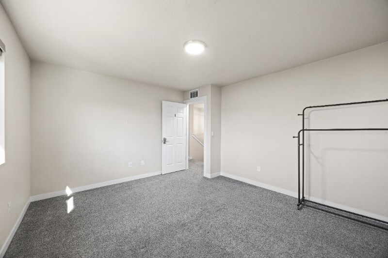 Building Photo - 15335 Stovall Ave