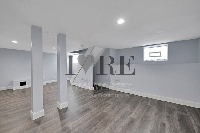 Building Photo - 1555 Myrtle Ave