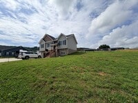 Building Photo - 416 McGuire Rd