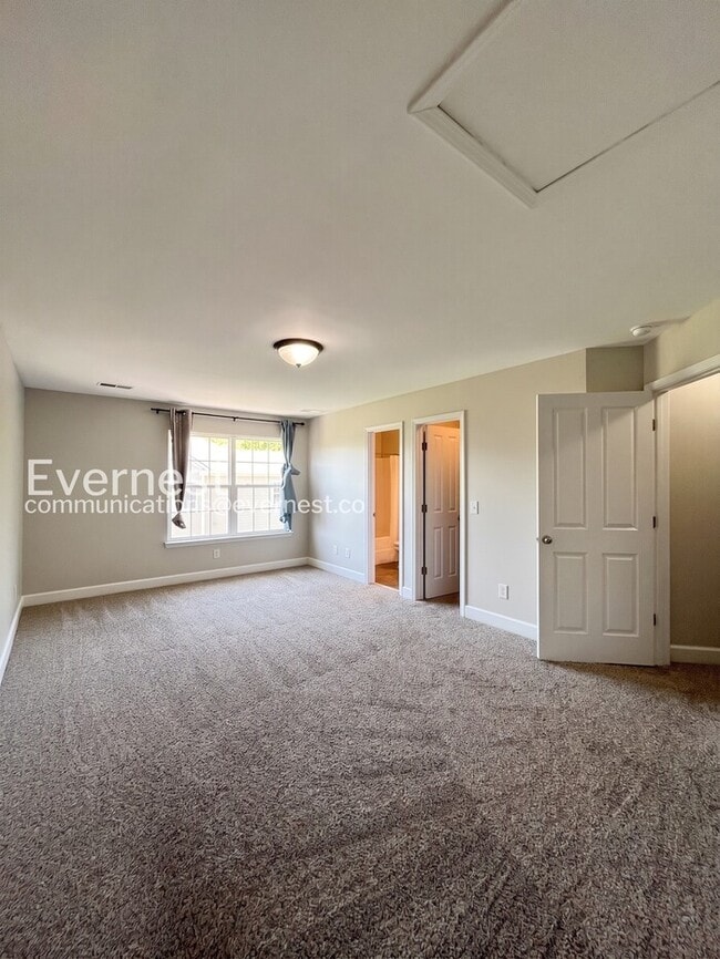 Building Photo - 7222 Althorp Way