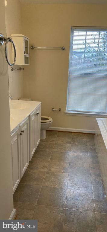 Building Photo - 44253 Litchfield Terrace