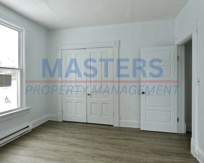 Building Photo - 425 Boston Pl