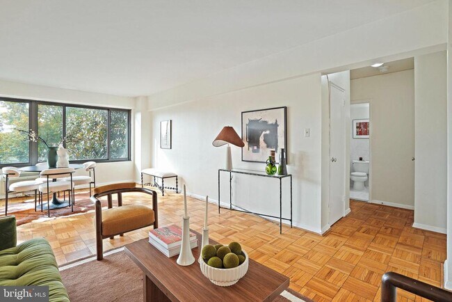 Building Photo - 3601 Wisconsin Ave NW