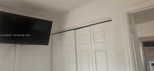 Building Photo - 13931 SW 49th Cir Terrace