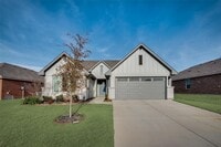 Building Photo - 1508 Frst Pk Dr