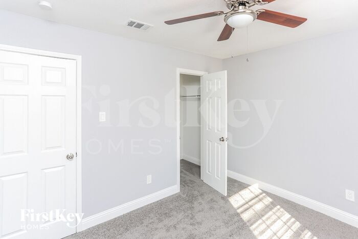 Building Photo - 5300 Virburnum Ct