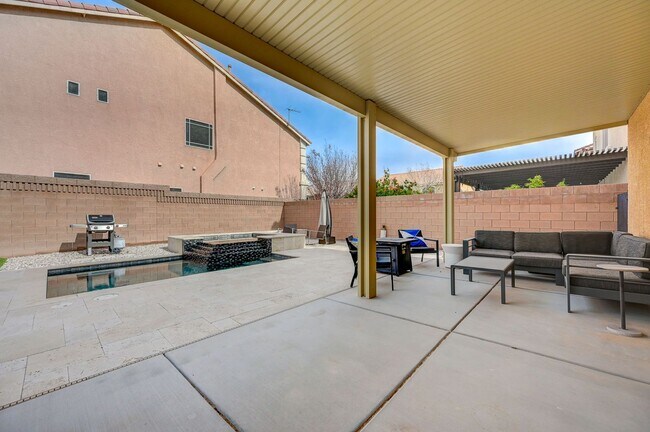 Building Photo - FANTASTIC FULLY UPGRADED FURNISHED RENTAL LOCATED IN THE SOUTHWEST!!!