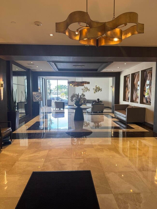 Building Photo - 20515 E Country Club Dr