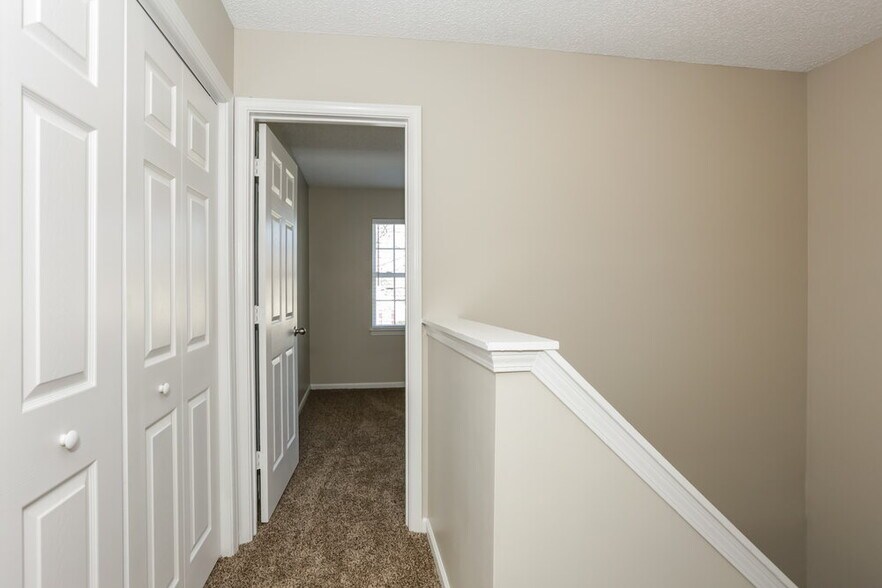 Building Photo - 4204 Runaway Cir