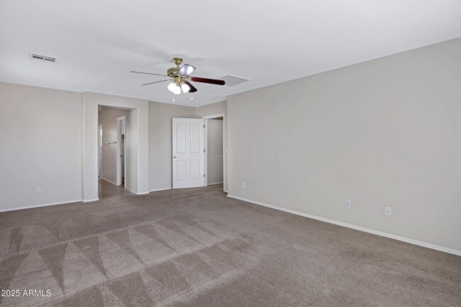 Building Photo - 1696 S Falcon Dr