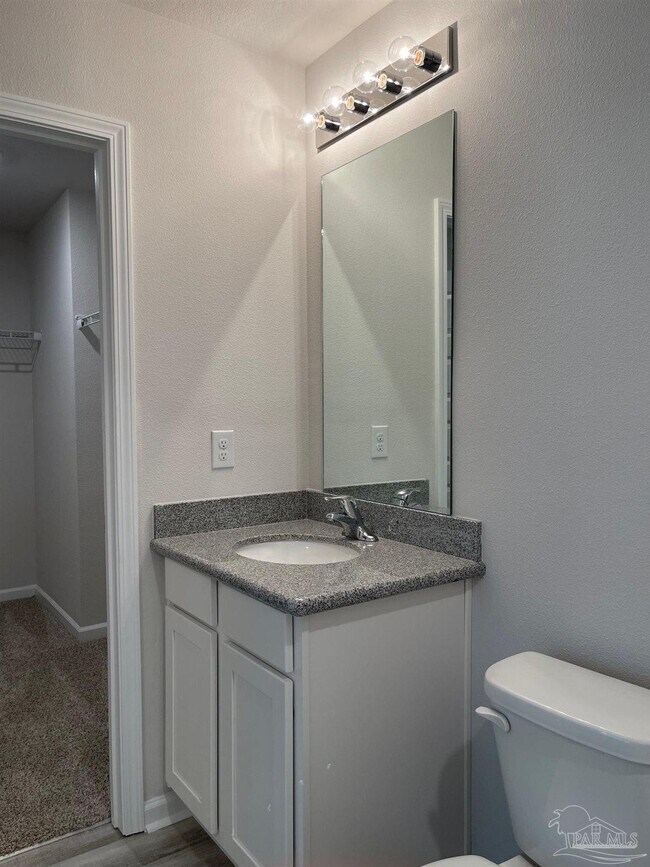 Building Photo - 8665 Pathstone Blvd