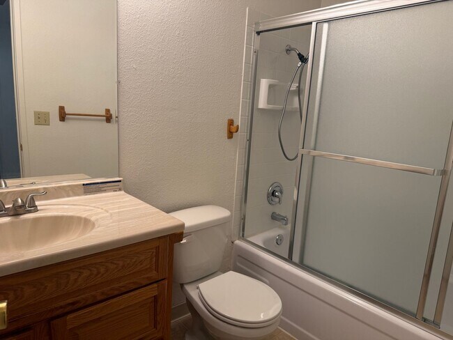 Building Photo - 6172 Peoria Dr