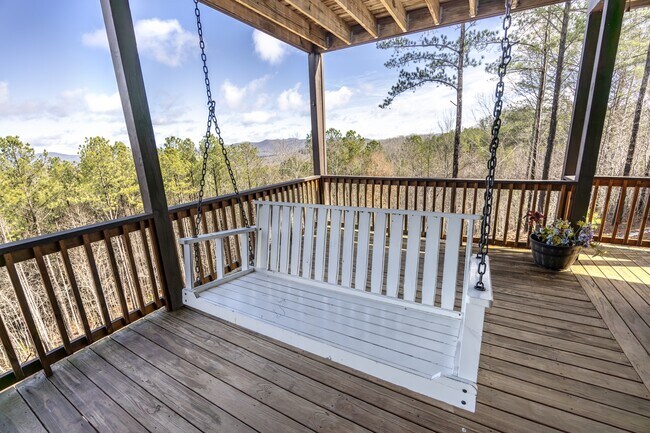 Building Photo - 921 Ridge Peak Dr