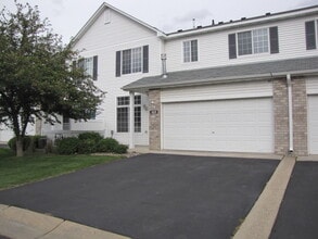 Building Photo - Townhome with Loft, Fireplace & Large Walk-In Closet. Trash and water included– Available May 1