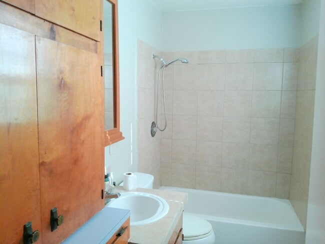 Building Photo - 1509 Marine Dr