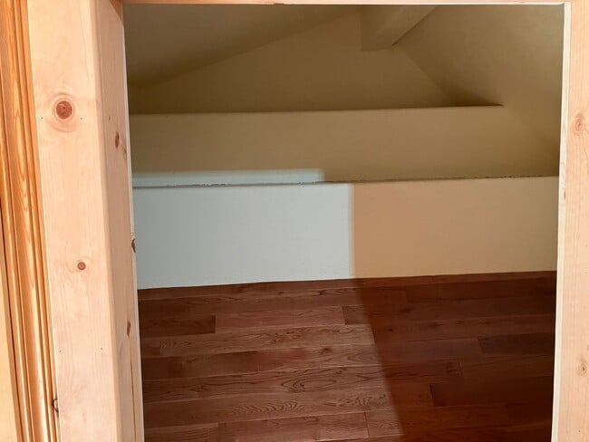 Building Photo - Classic Tahoe Knotty Pine Cabin newly remo...