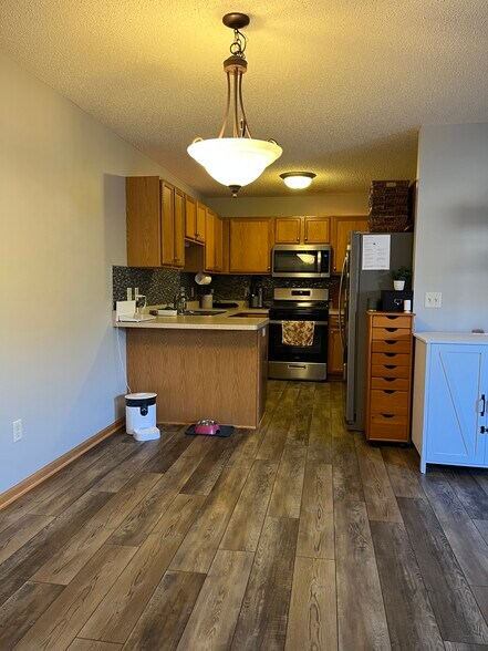 Building Photo - 1585 Serenity Ln