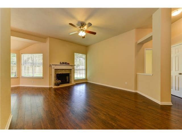 Building Photo - 409 N Mt Rushmore Dr