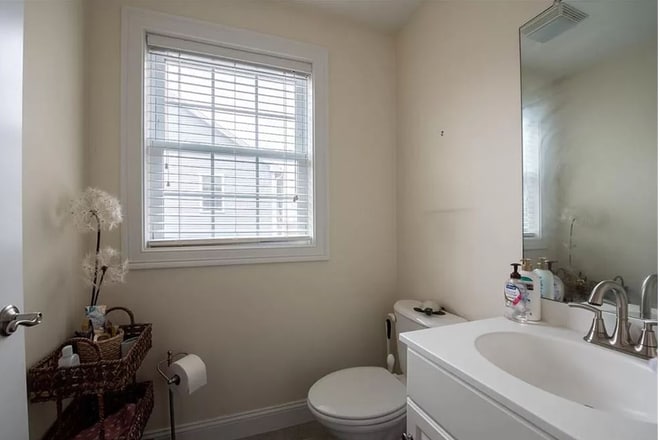 Building Photo - 28 Armstrong Rd