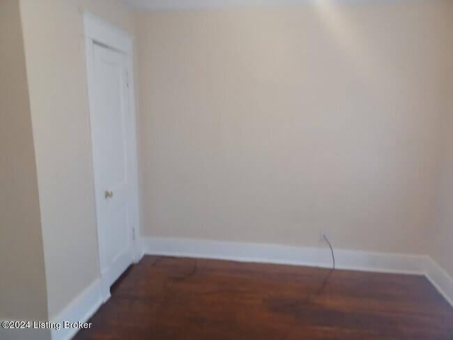 Building Photo - 744 S 37th St