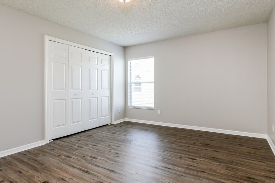 Building Photo - 11711 Sir Winston Way