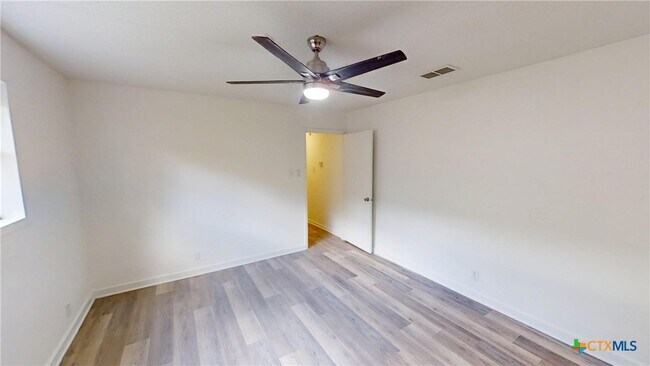 Building Photo - 4118 Ermine Trail