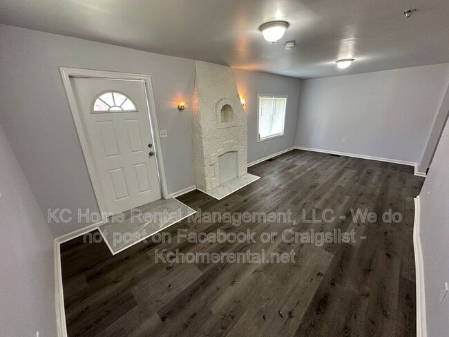 Building Photo - 4116 Springfield St