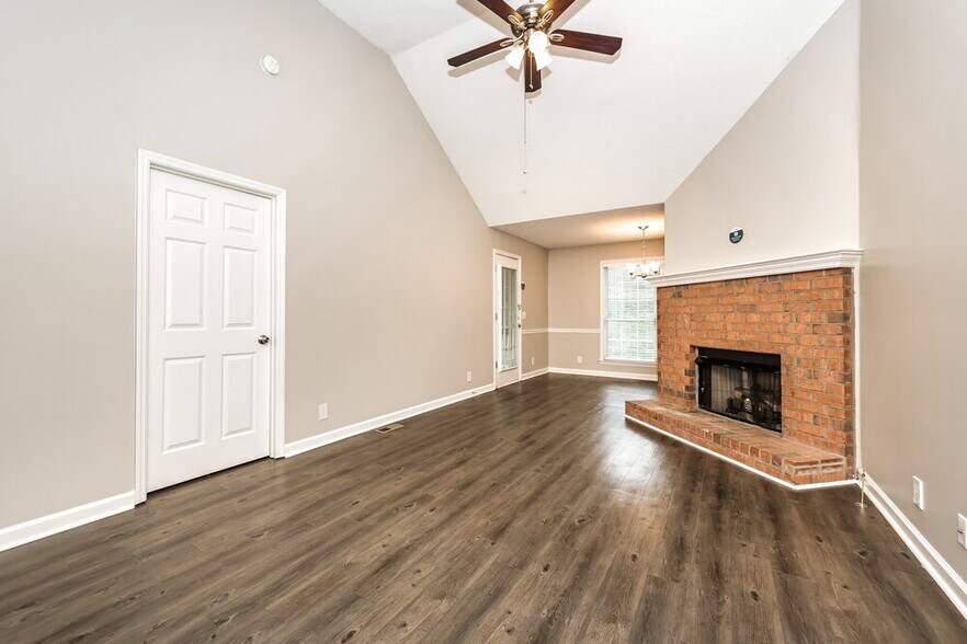 Building Photo - 2941 Split Oak Trail