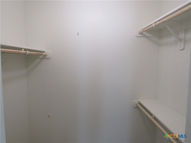 Building Photo - 202 E Avenue H