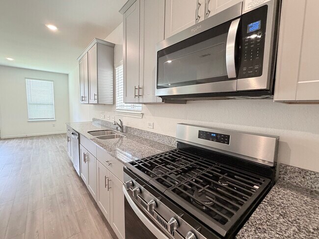 Building Photo - 1020 Laguna Cv Dr
